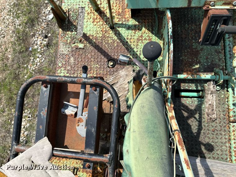 image for item LR9657 Koehring K  chip spreader