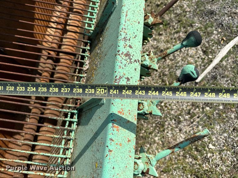 image for item LR9657 Koehring K  chip spreader