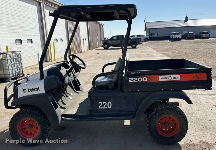 image for item LT9273 2007 Bobcat 2200  utility vehicle