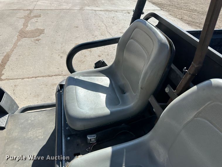 image for item LT9273 2007 Bobcat 2200  utility vehicle