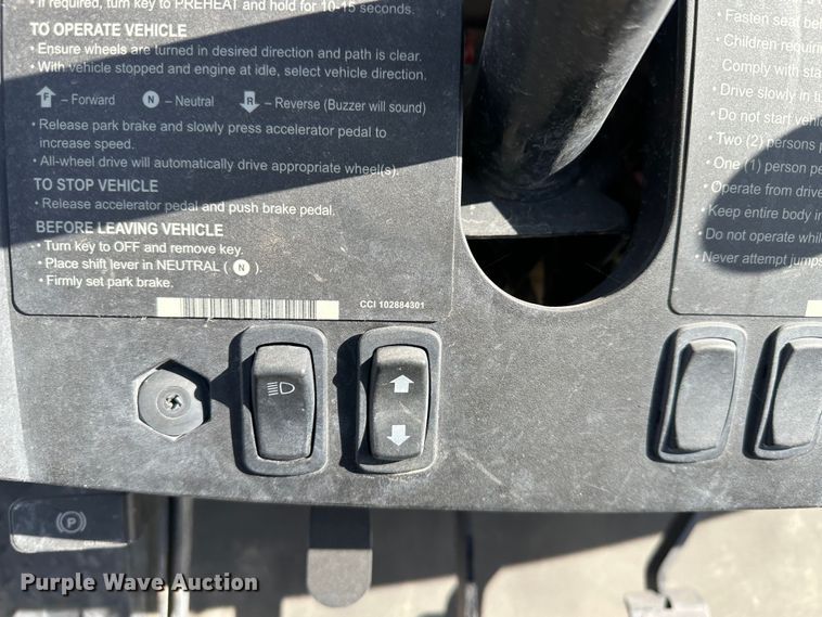 image for item LT9273 2007 Bobcat 2200  utility vehicle