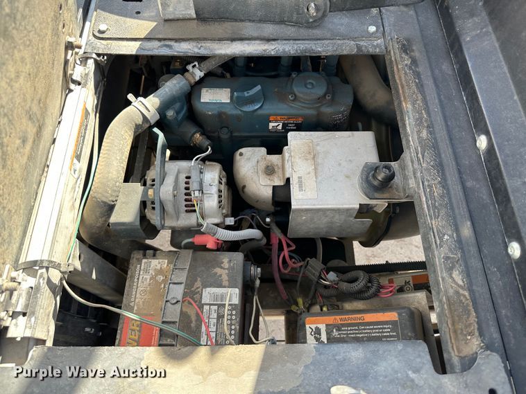 image for item LT9273 2007 Bobcat 2200  utility vehicle