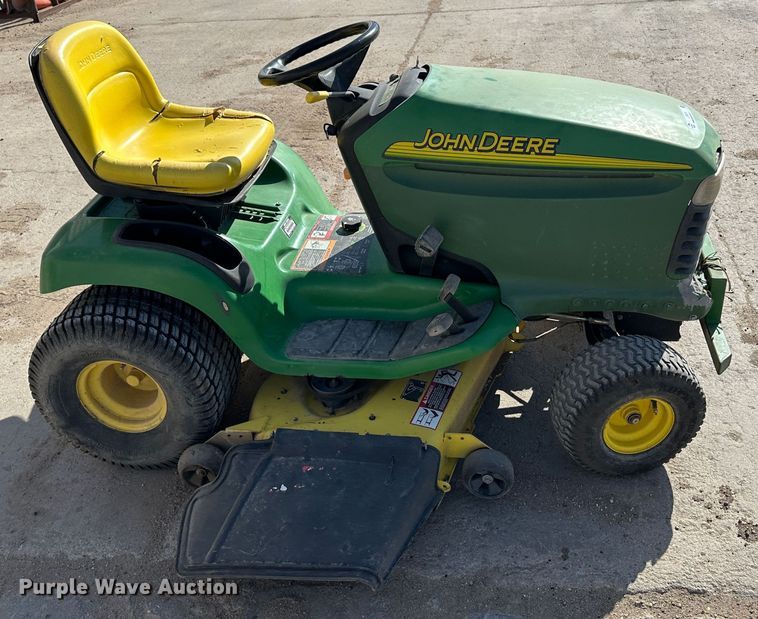 image for item LT9274 John Deere LT180  lawn mower