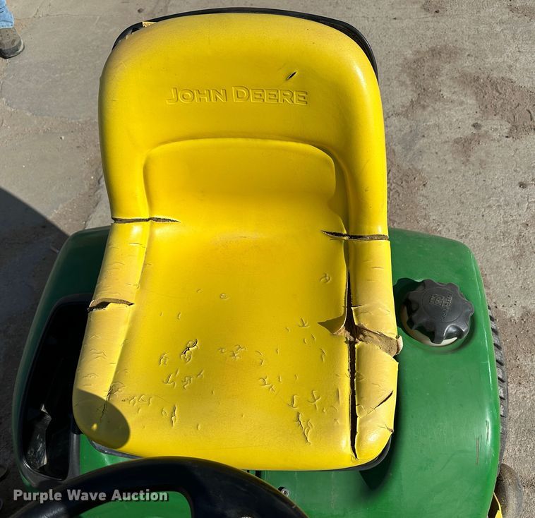 image for item LT9274 John Deere LT180  lawn mower
