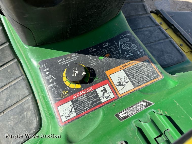 image for item LT9274 John Deere LT180  lawn mower