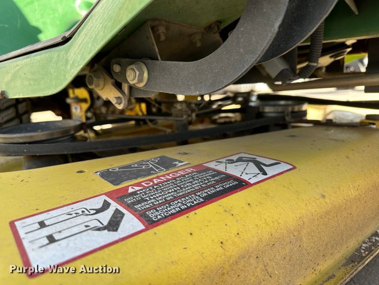 image for item LT9274 John Deere LT180  lawn mower