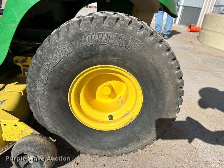 image for item LT9274 John Deere LT180  lawn mower