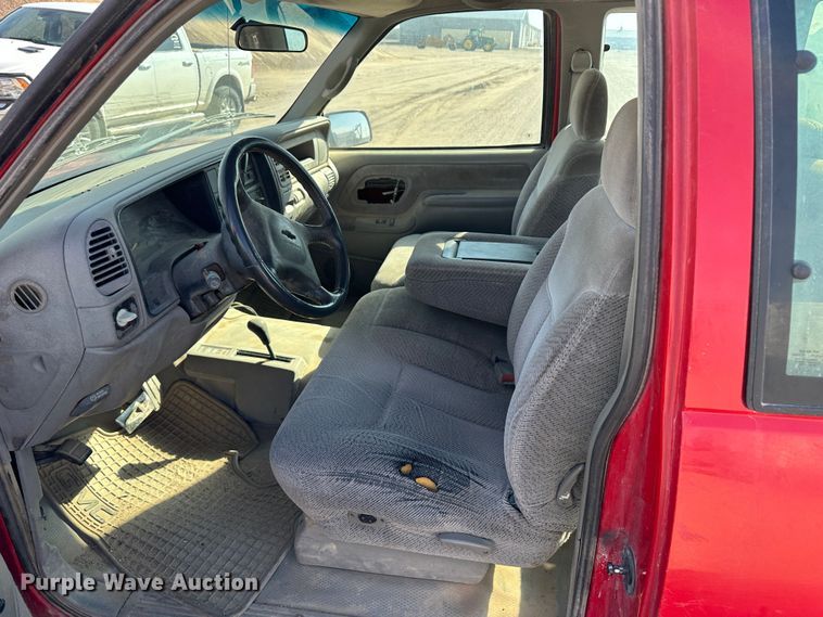 image for item LT9275 1998 Chevrolet K2500  Ext. Cab pickup truck