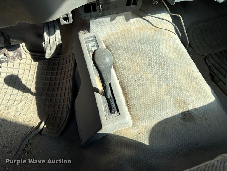 image for item LT9275 1998 Chevrolet K2500  Ext. Cab pickup truck