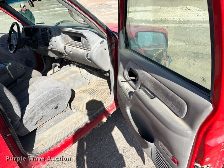 image for item LT9275 1998 Chevrolet K2500  Ext. Cab pickup truck