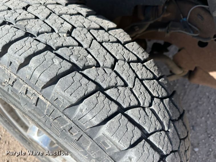 image for item LT9275 1998 Chevrolet K2500  Ext. Cab pickup truck