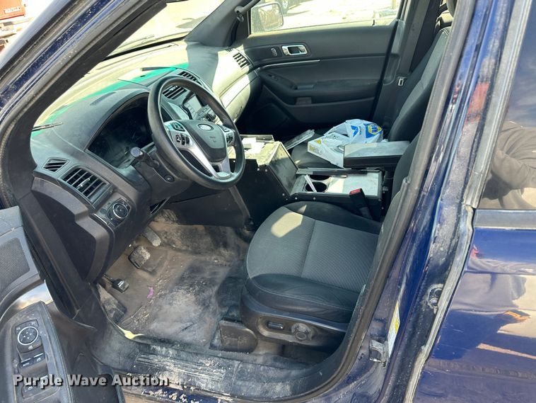 image for item LT9276 2015 Ford Explorer Police Interceptor  SUV