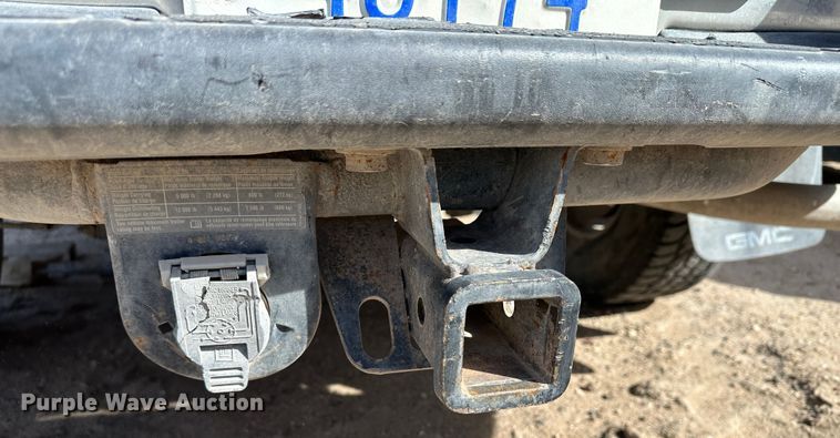 image for item LT9277 2002 GMC Sierra 1500  Ext. Cab pickup truck