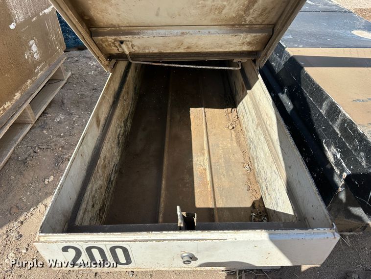 image for item LT9280 Automotive parts