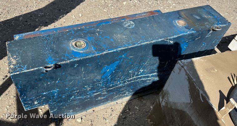 image for item LT9280 Automotive parts