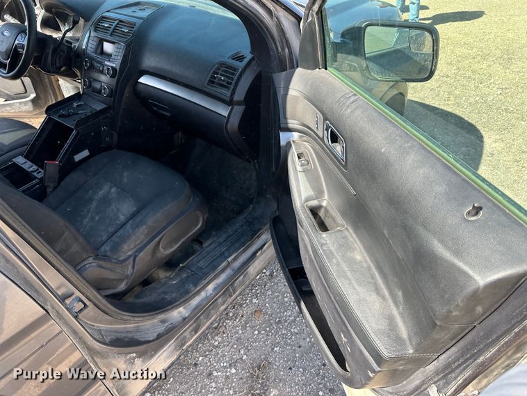 image for item LT9281 2019 Ford Explorer Police Interceptor  SUV