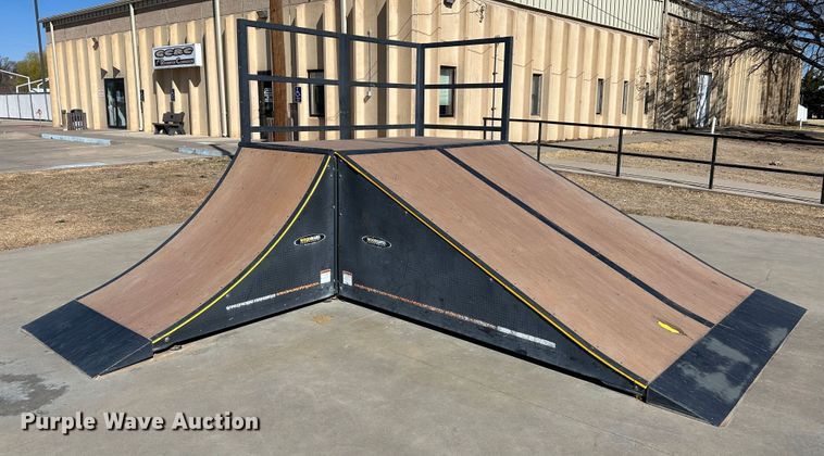 image for item LT9290 Woodward skate park equipment