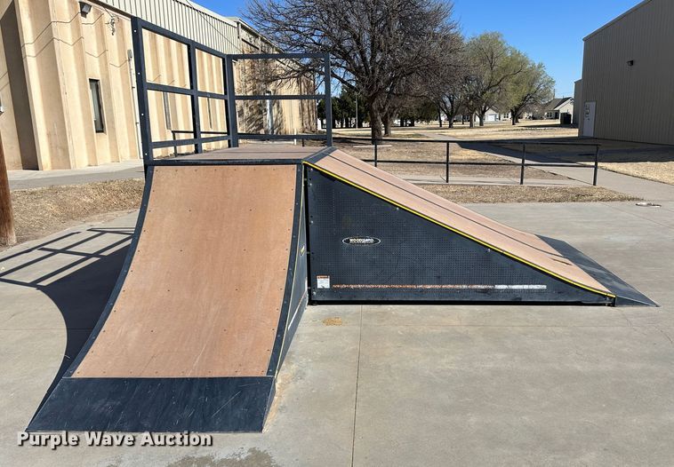 image for item LT9290 Woodward skate park equipment