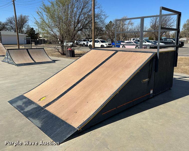 image for item LT9290 Woodward skate park equipment