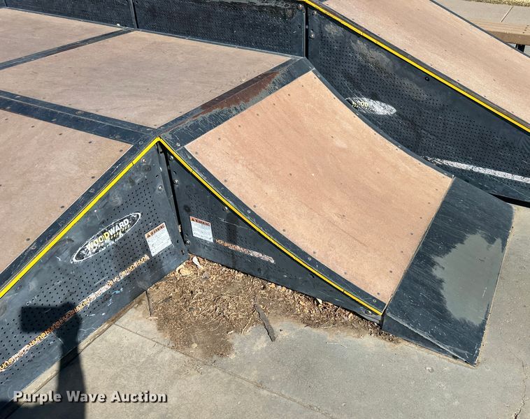 image for item LT9290 Woodward skate park equipment