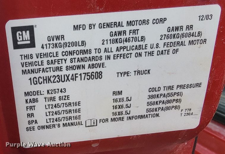 image for item LV9393 2004 Chevrolet Silverado 2500  Crew Cab pickup truck