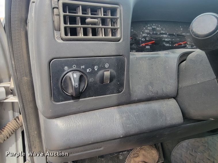 image for item LV9394 2003 Ford F250 Super Duty Lariat  Crew Cab pickup truck