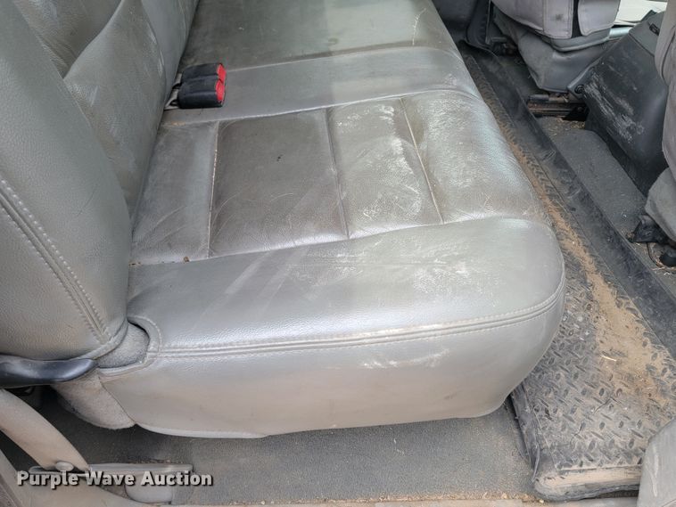 image for item LV9394 2003 Ford F250 Super Duty Lariat  Crew Cab pickup truck