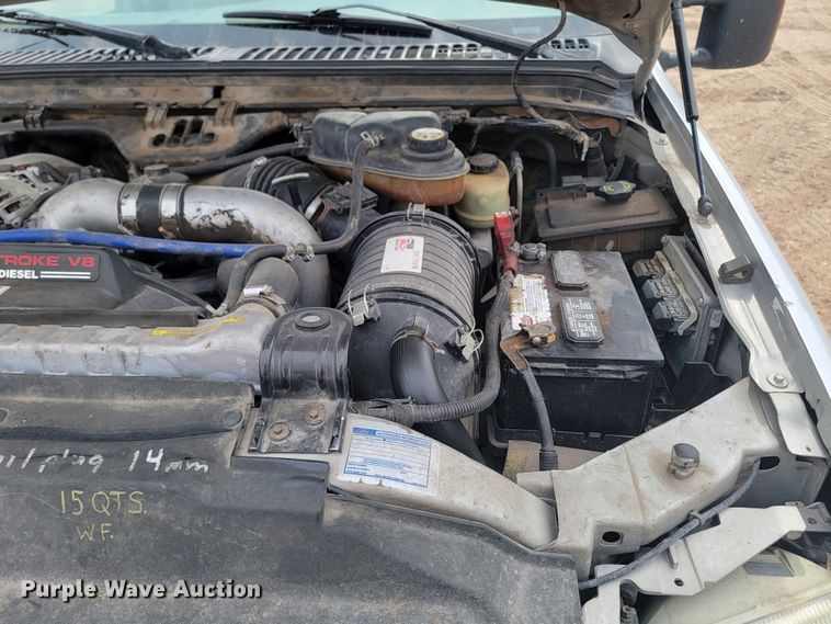 image for item LV9394 2003 Ford F250 Super Duty Lariat  Crew Cab pickup truck