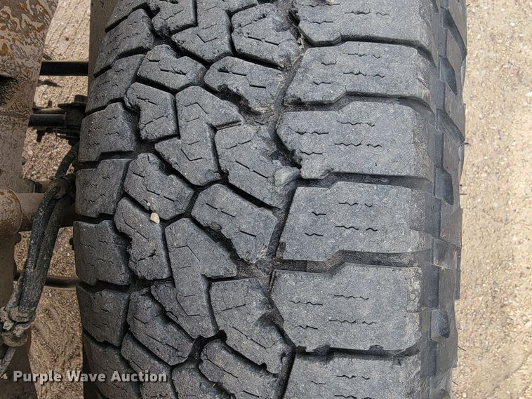 image for item LV9394 2003 Ford F250 Super Duty Lariat  Crew Cab pickup truck