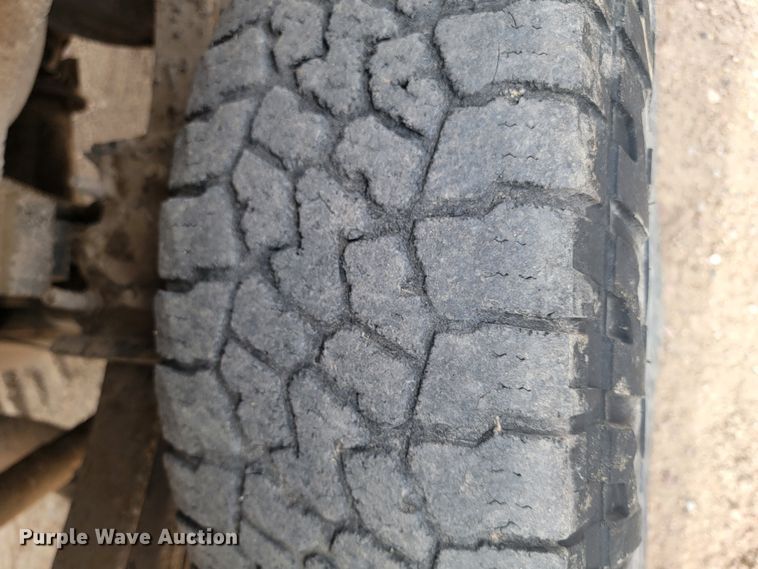 image for item LV9394 2003 Ford F250 Super Duty Lariat  Crew Cab pickup truck