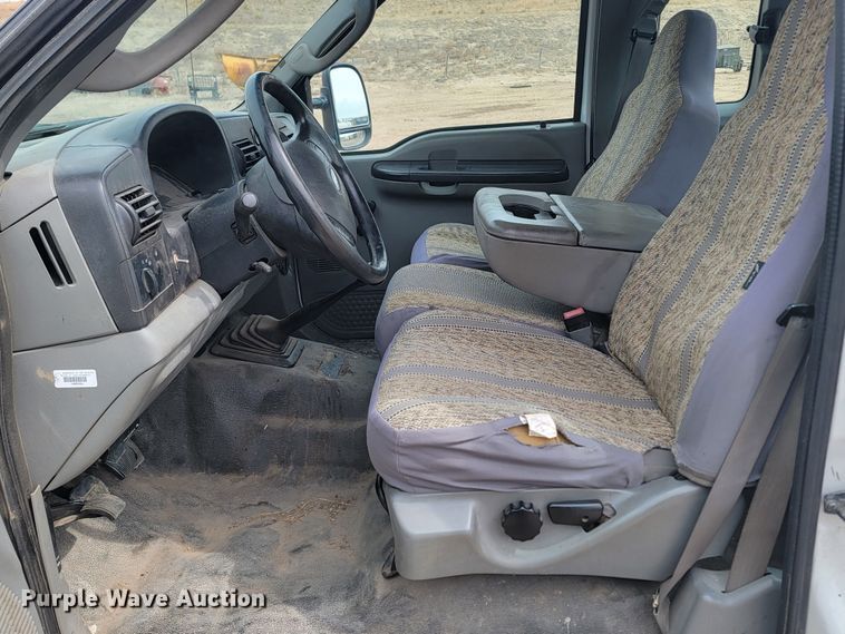 image for item LV9395 2006 Ford F250 Super Duty XL  SuperCab pickup truck