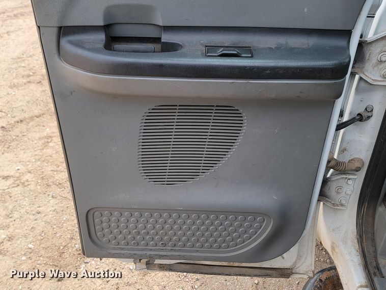 image for item LV9395 2006 Ford F250 Super Duty XL  SuperCab pickup truck