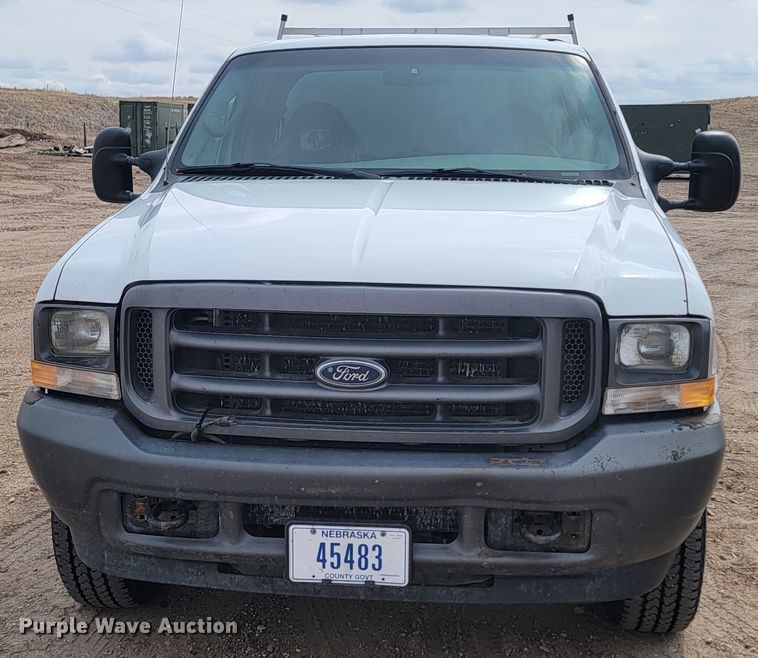 image for item LV9396 2004 Ford F350 Super Duty XL  SuperCab pickup truck