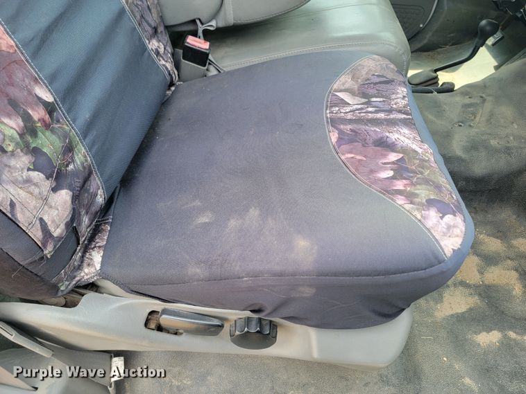 image for item LV9396 2004 Ford F350 Super Duty XL  SuperCab pickup truck