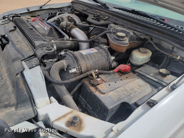 image for item LV9396 2004 Ford F350 Super Duty XL  SuperCab pickup truck