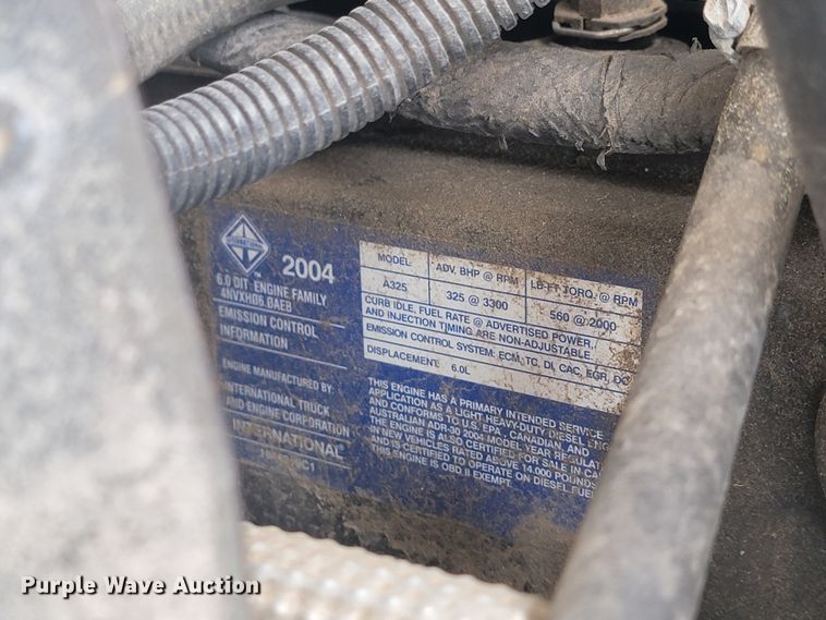 image for item LV9396 2004 Ford F350 Super Duty XL  SuperCab pickup truck