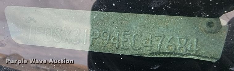 image for item LV9396 2004 Ford F350 Super Duty XL  SuperCab pickup truck