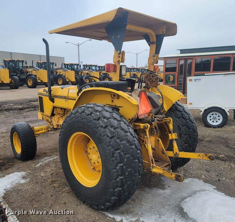 image for item LV9398 1995 John Deere 5300  tractor