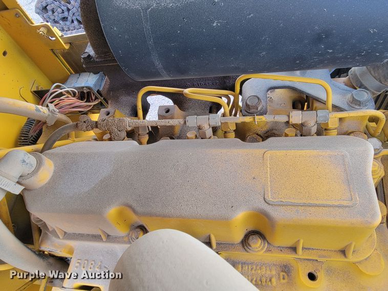 image for item LV9398 1995 John Deere 5300  tractor