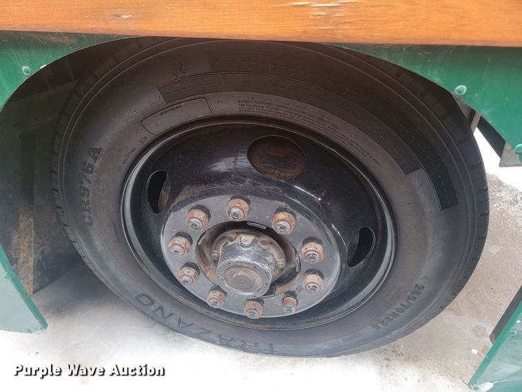 image for item LV9399 2000 Chance Coach AH-28  trolley