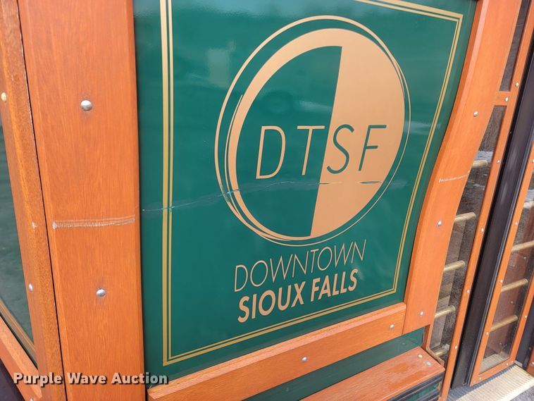 image for item LV9400 2000 Chance Coach AH-28  trolley