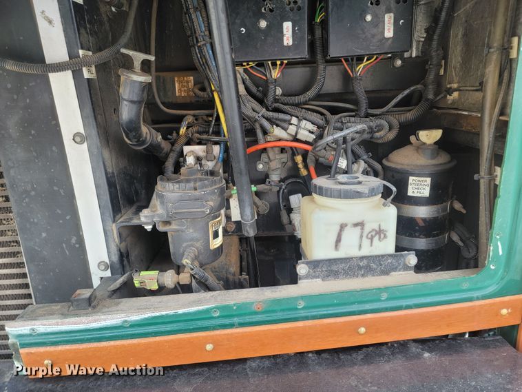 image for item LV9400 2000 Chance Coach AH-28  trolley