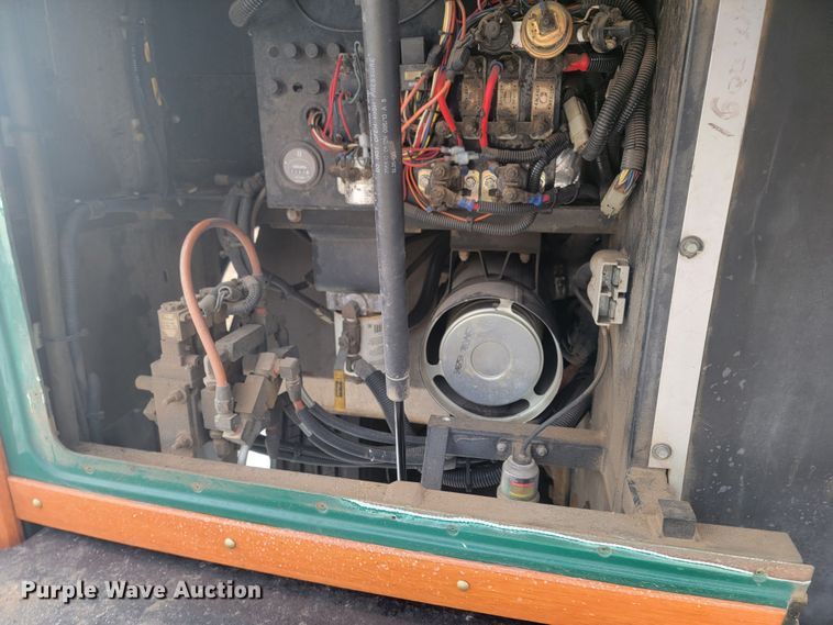 image for item LV9400 2000 Chance Coach AH-28  trolley