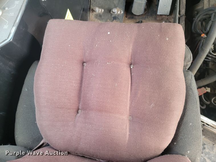 image for item LV9400 2000 Chance Coach AH-28  trolley