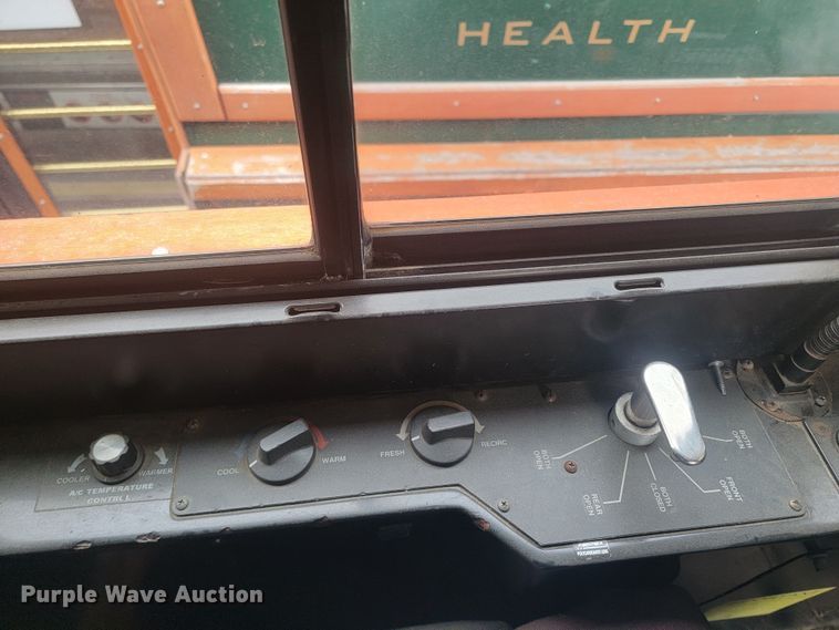 image for item LV9400 2000 Chance Coach AH-28  trolley