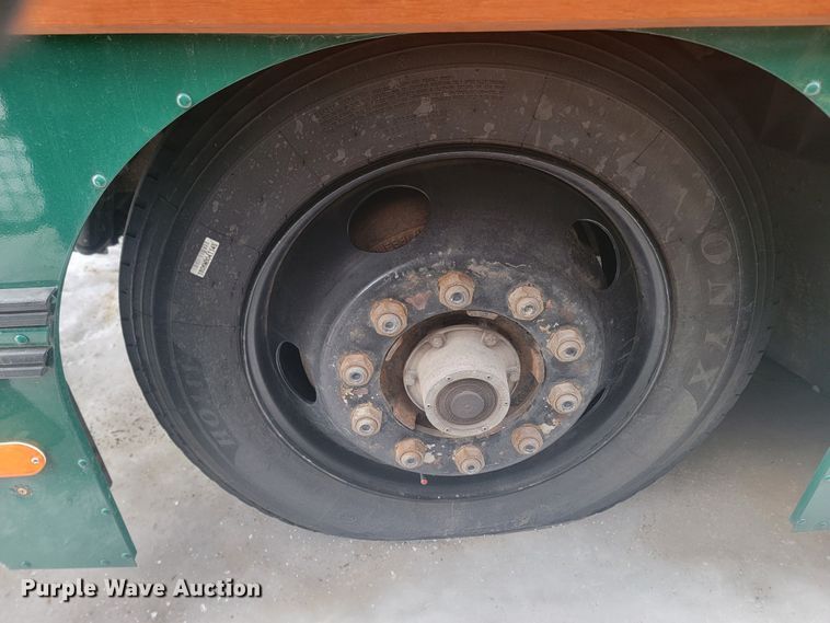 image for item LV9400 2000 Chance Coach AH-28  trolley