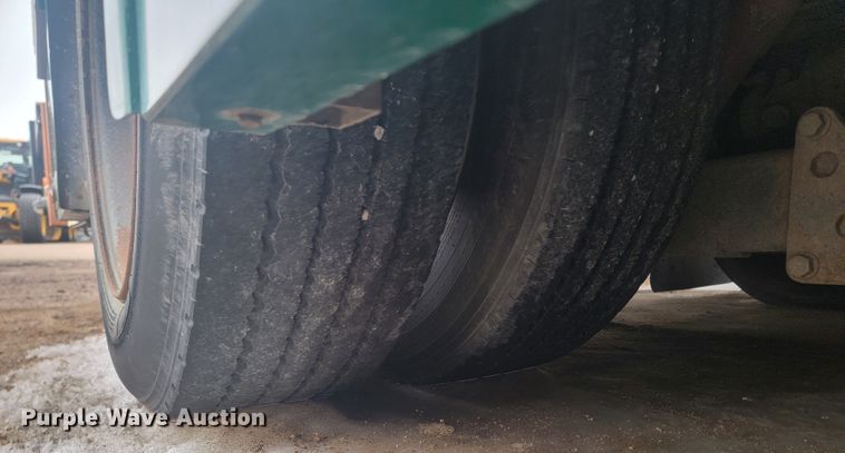 image for item LV9400 2000 Chance Coach AH-28  trolley