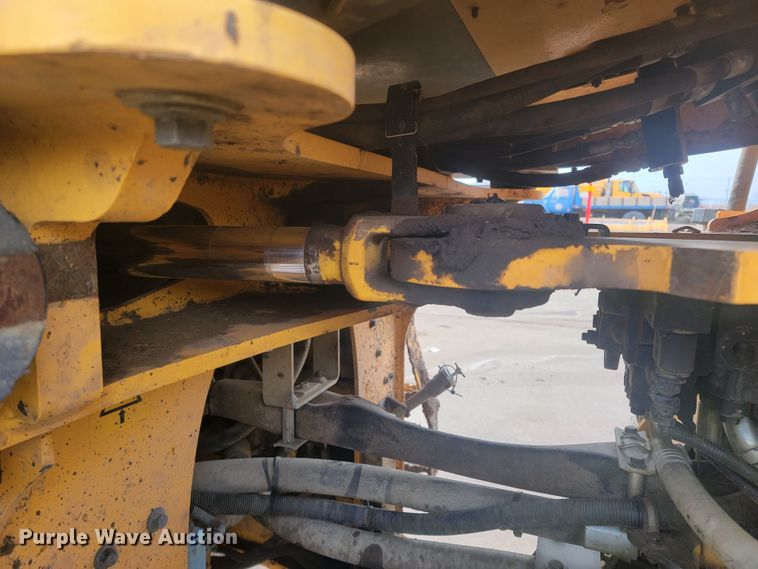 image for item LV9402 2015 Volvo L110H  high lift wheel loader
