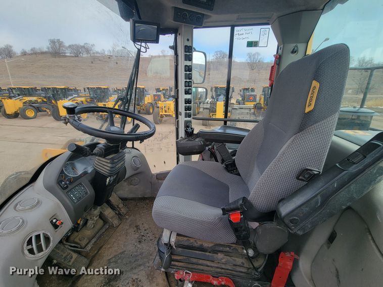 image for item LV9402 2015 Volvo L110H  high lift wheel loader