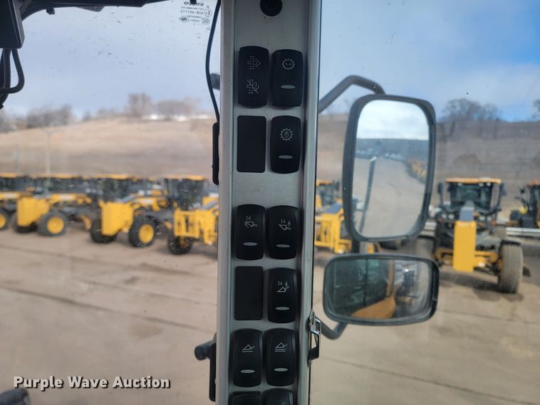 image for item LV9402 2015 Volvo L110H  high lift wheel loader